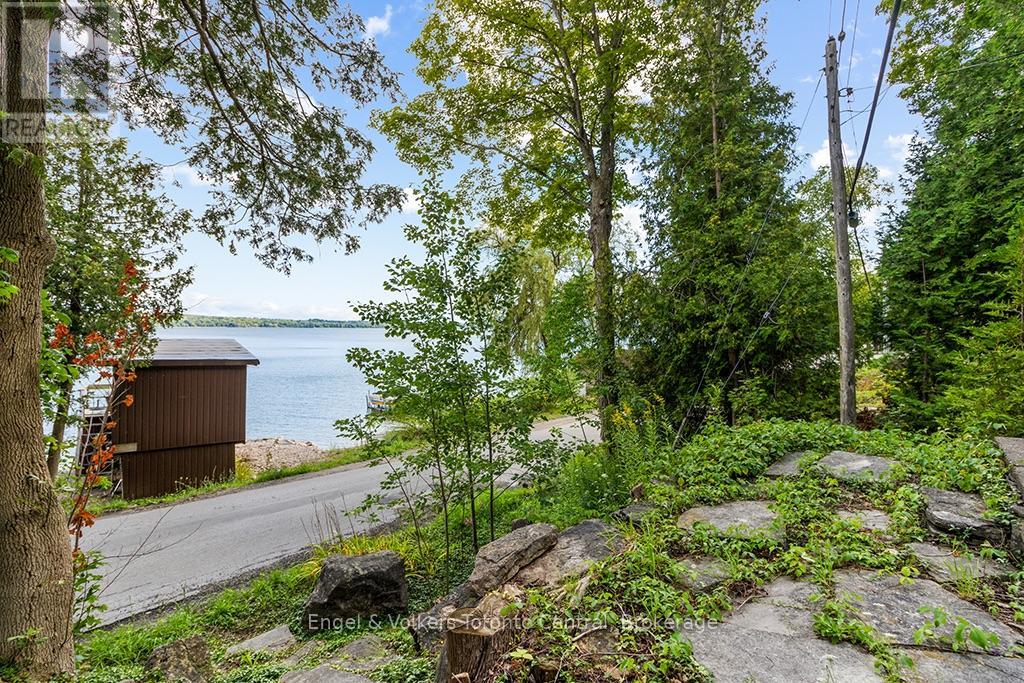 165 Mallory Beach Road, South Bruce Peninsula, Ontario N0H 2T0 - Photo 6 - X13732708