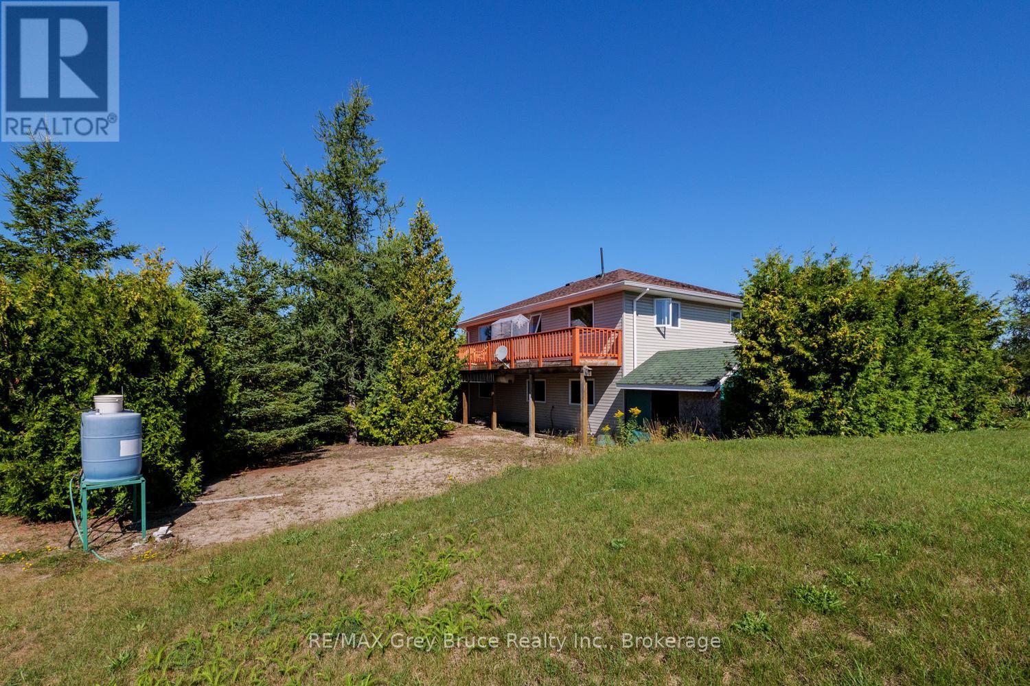 68 Bayshore Avenue S, Northern Bruce Peninsula, Ontario N0H 2R0 - Photo 7 - X13733580