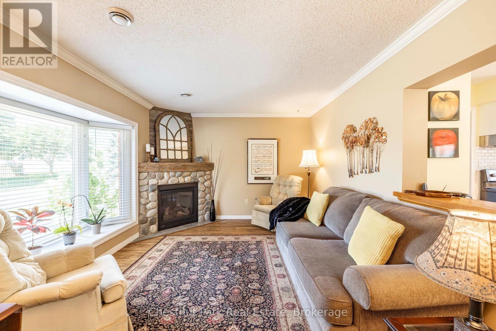 861 Arlington Street, Saugeen Shores, Ontario N0H 2C4 - Photo 6 - X13735614