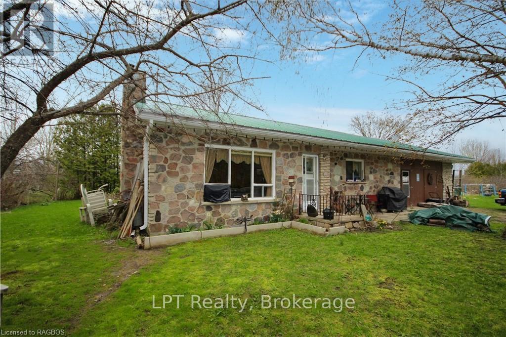 387 Spry Lake Road, South Bruce Peninsula, Ontario N0H 2T0 - Photo 4 - X13742174