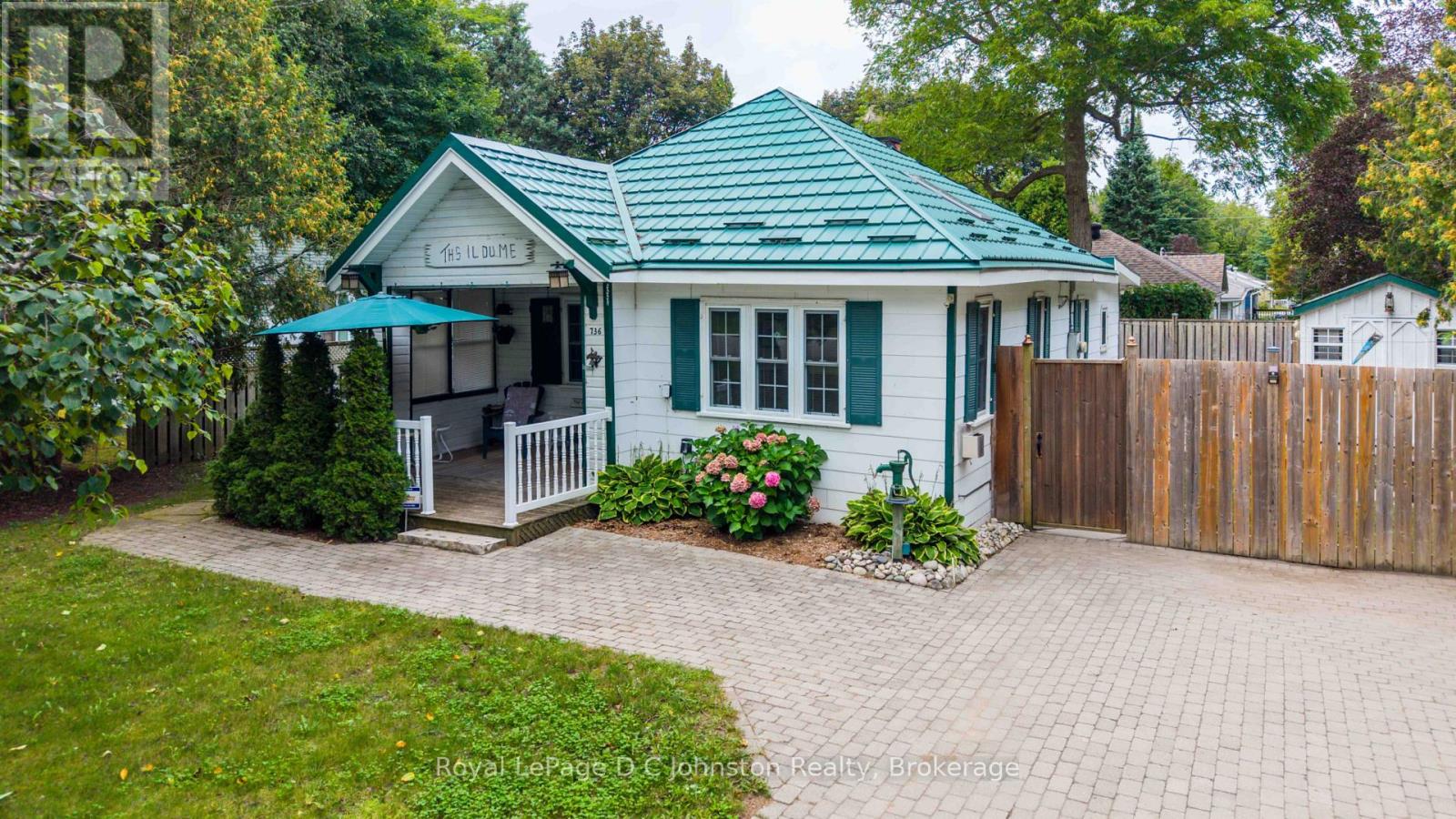 736 Shantz Street, Saugeen Shores, Ontario N0H 2C0 - Photo 1 - X13748576