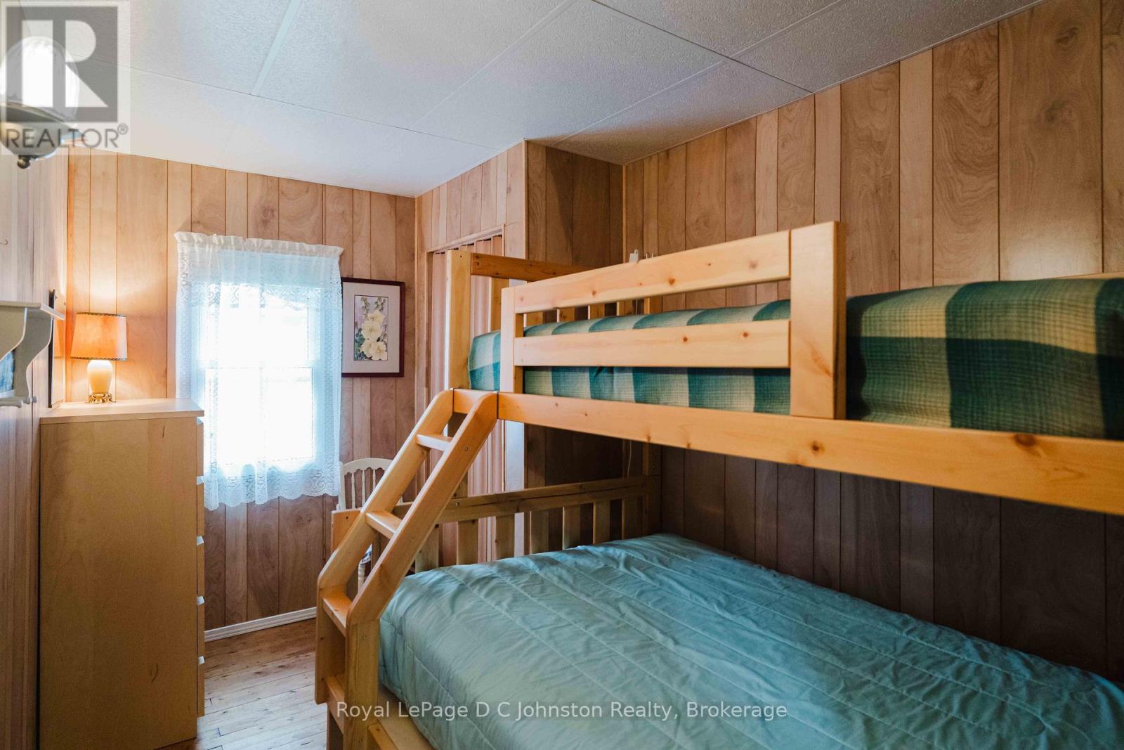 736 Shantz Street, Saugeen Shores, Ontario N0H 2C0 - Photo 7 - X13748576