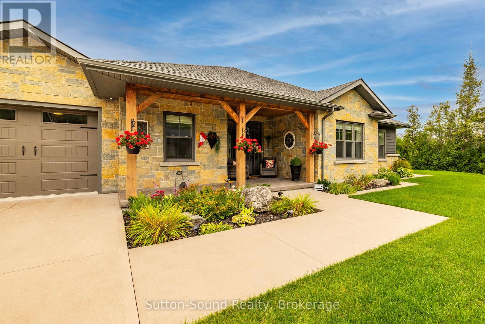 1 Walker Way, South Bruce Peninsula, Ontario N0H 2G0 - Photo 4 - X13752396