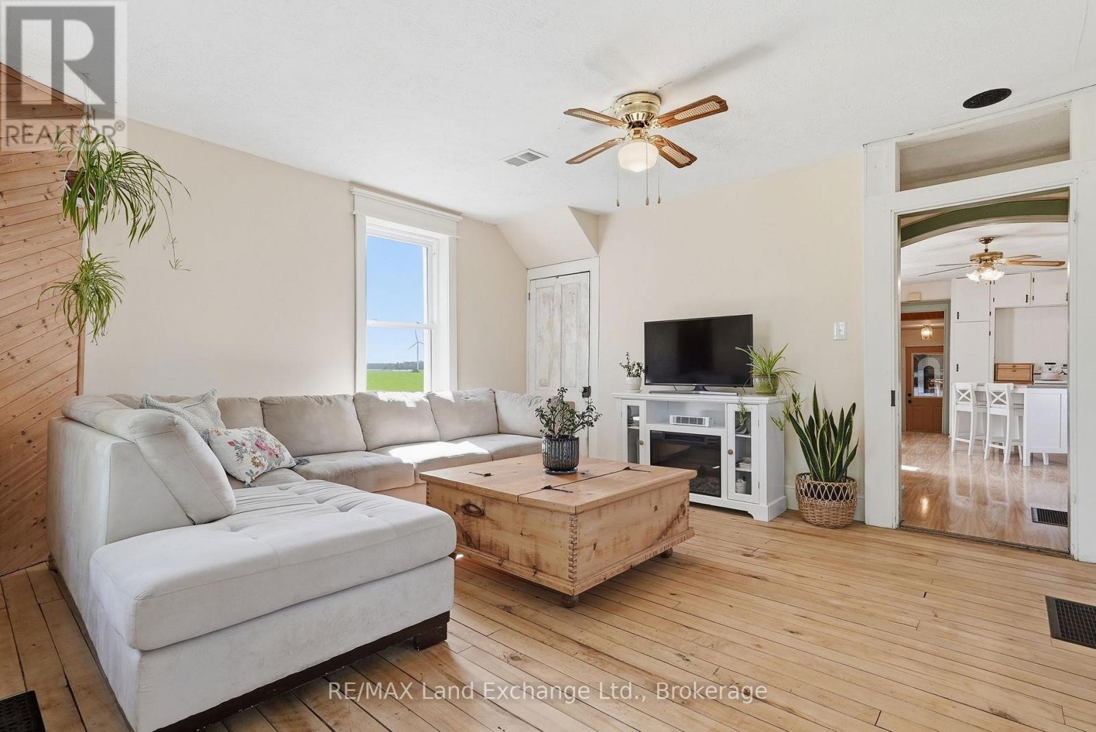 1473 Bruce-Saugeen Townline, Kincardine, Ontario N0H 2C5 - Photo 9 - X13757948