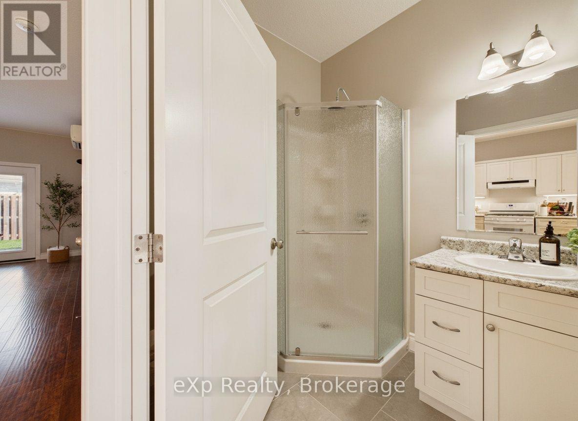 Unit 20 - 246 Grey Street E, Saugeen Shores, Ontario N0H 2L0 - Photo 6 - X13758444