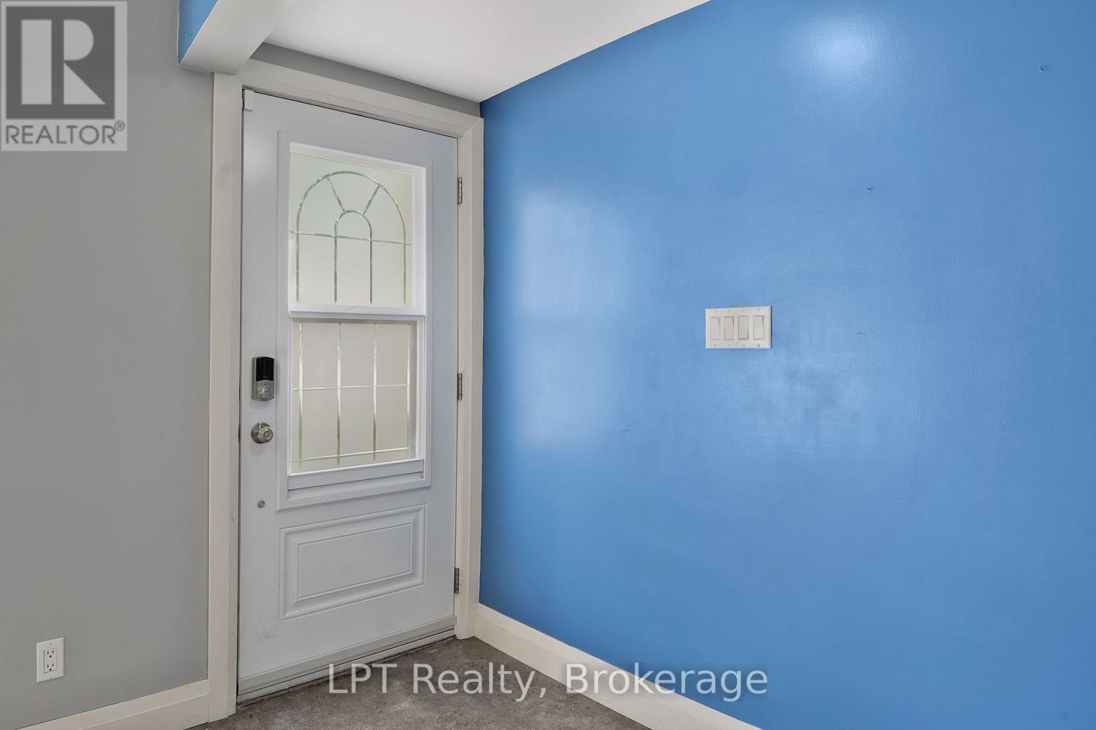 354 Goderich Street, Saugeen Shores, Ontario N0H 2C1 - Photo 6 - X13772086