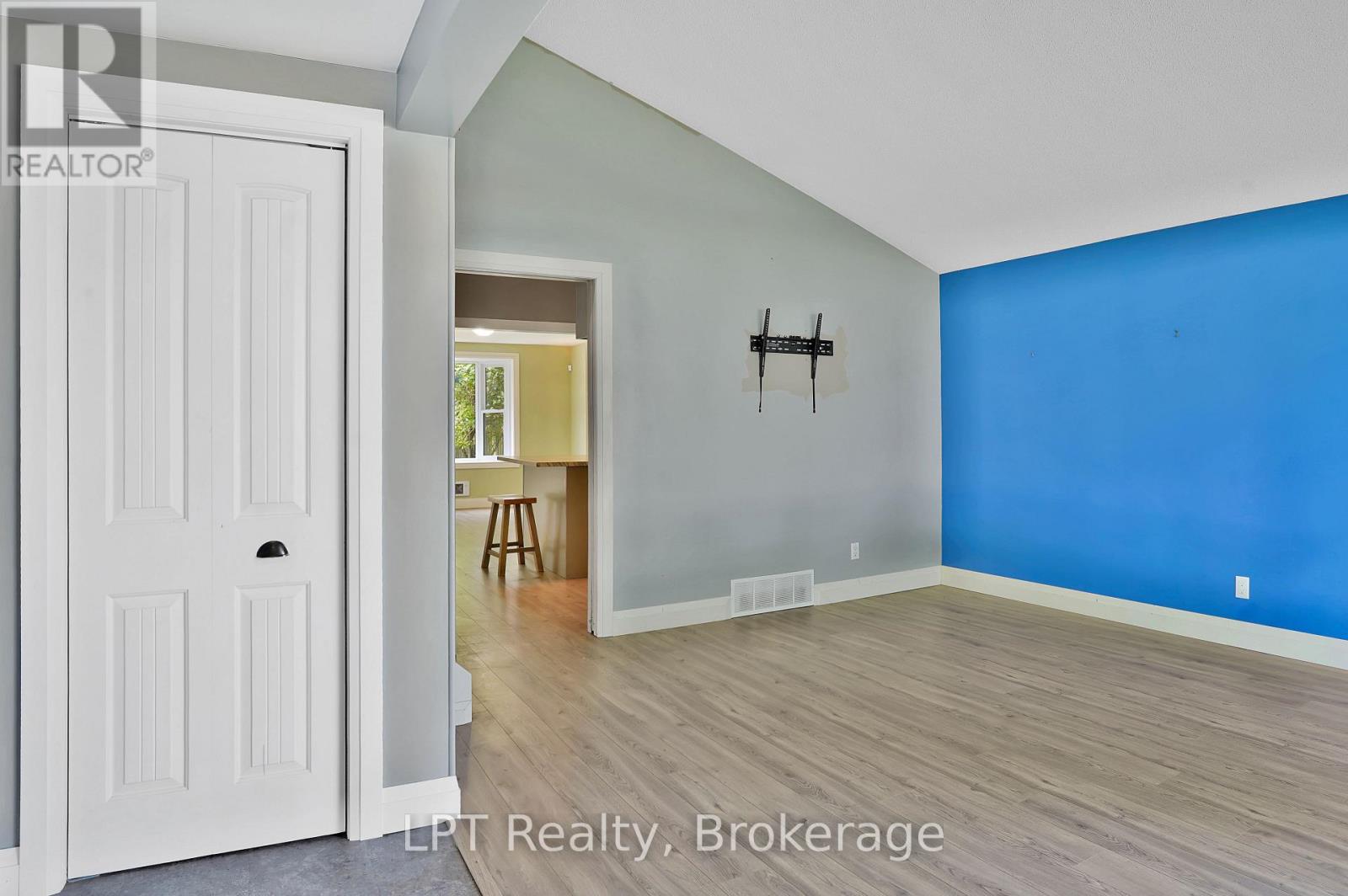 354 Goderich Street, Saugeen Shores, Ontario N0H 2C1 - Photo 7 - X13772086