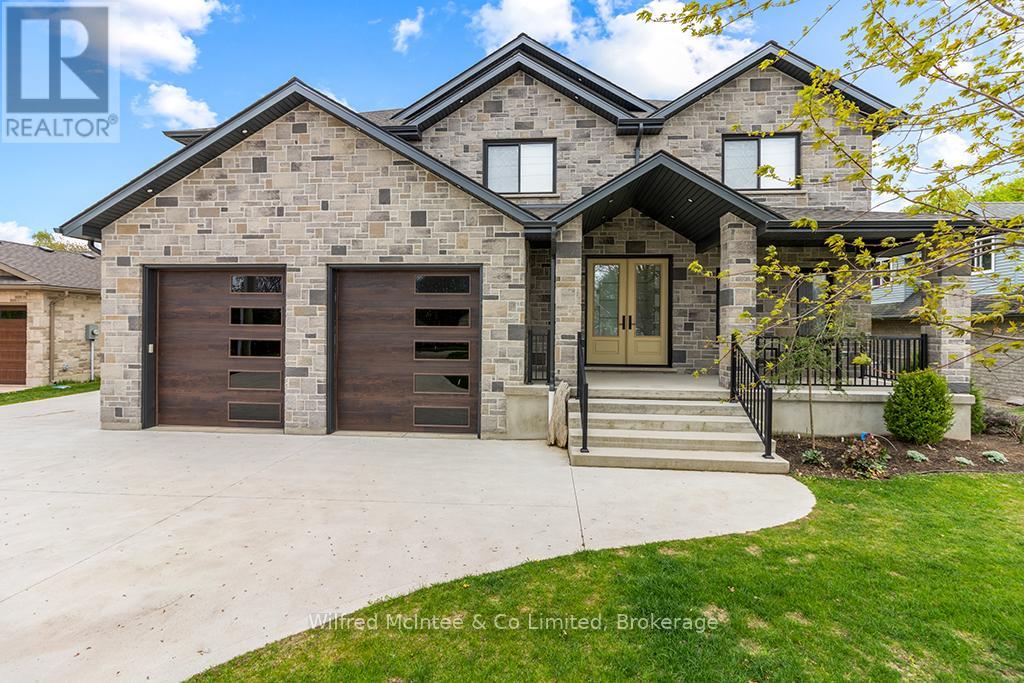 72 Victoria Street S, Saugeen Shores, Ontario N0H 2L0 - Photo 4 - X13782114