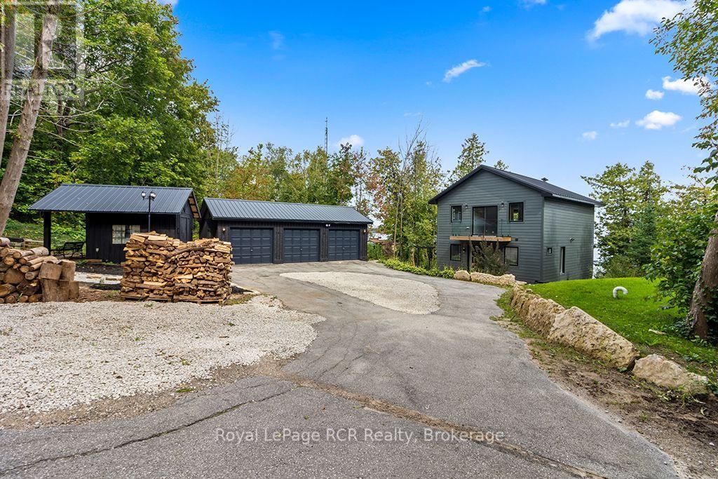 503385 Grey Road 1, R.r. No. 2, Georgian Bluffs, Ontario N0H 2T0 - Photo 1 - X13784126