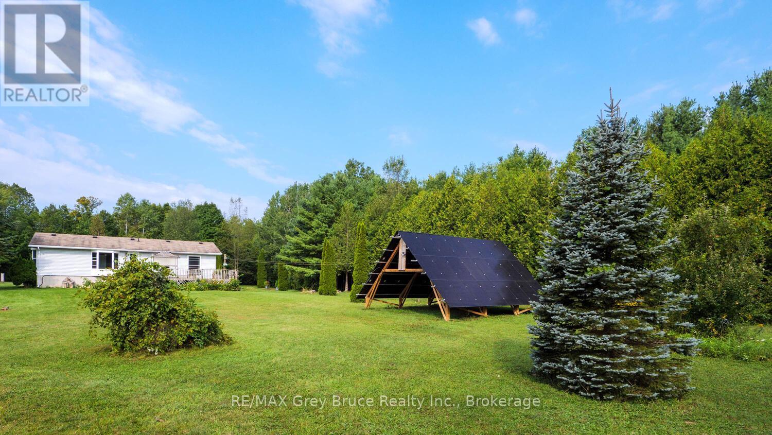 70183 Zion Church Road, Georgian Bluffs, Ontario N0H 2T0 - Photo 6 - X13784248
