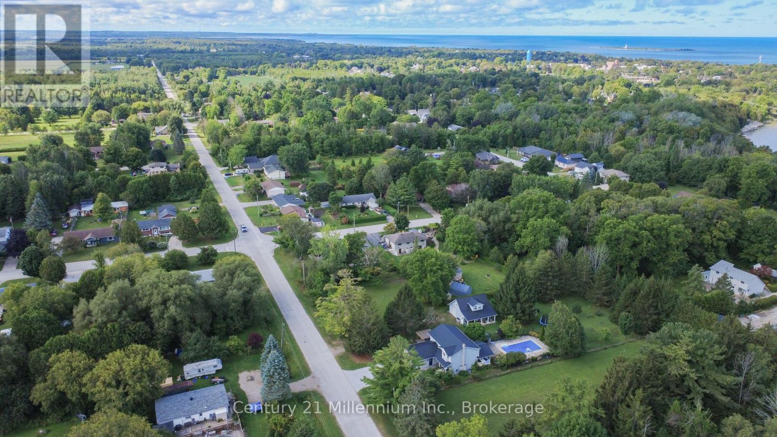 256 Anglesia Street N, Saugeen Shores, Ontario N0H 2L0 - Photo 8 - X13785676