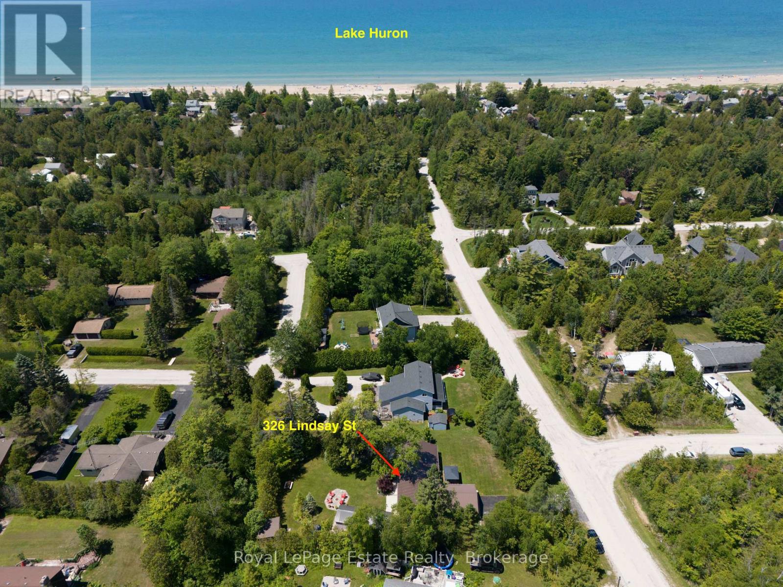 326 Lindsay Street, South Bruce Peninsula, Ontario N0H 2G0 - Photo 2 - X13802820