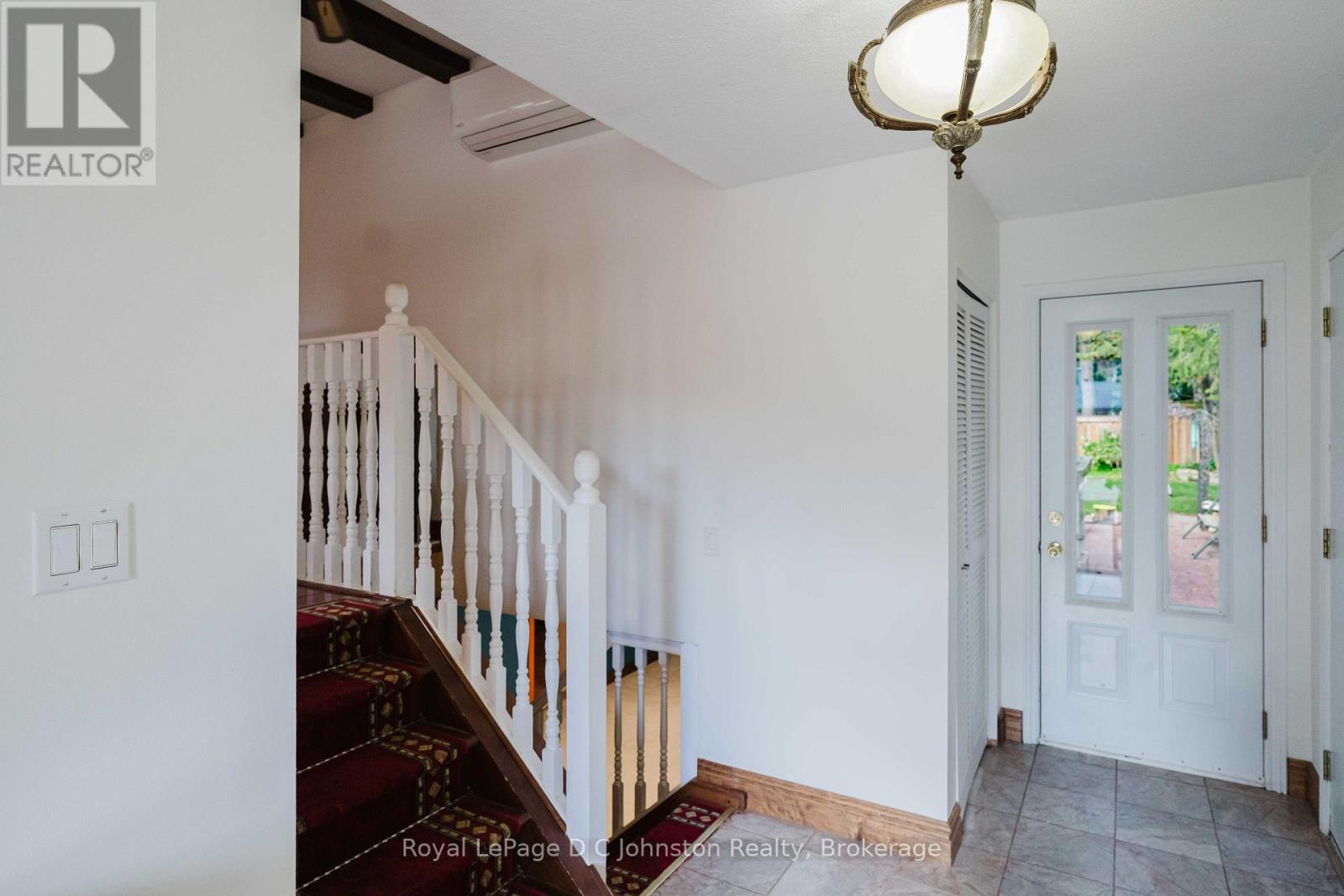 1152 Wellington Street, Saugeen Shores, Ontario N0H 2C3 - Photo 8 - X13806130