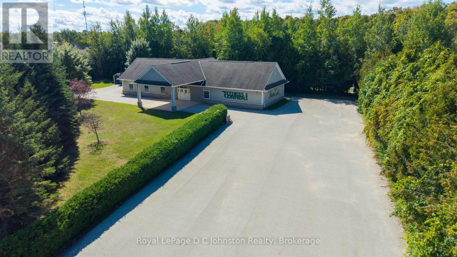 497 Meadow Lane, Saugeen Shores, Ontario N0H 2L0 - Photo 4 - X13809734
