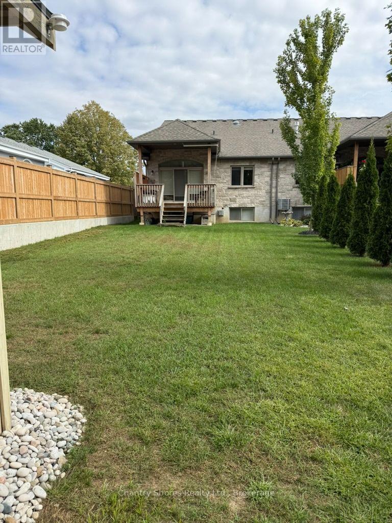 806 Arlington Street, Saugeen Shores, Ontario N0H 2C4 - Photo 4 - X13818508