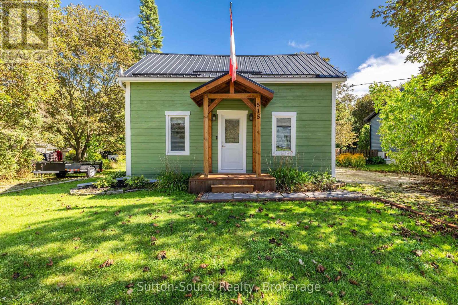 515 Tyson Street, South Bruce Peninsula, Ontario N0H 2T0 - Photo 2 - X13822404