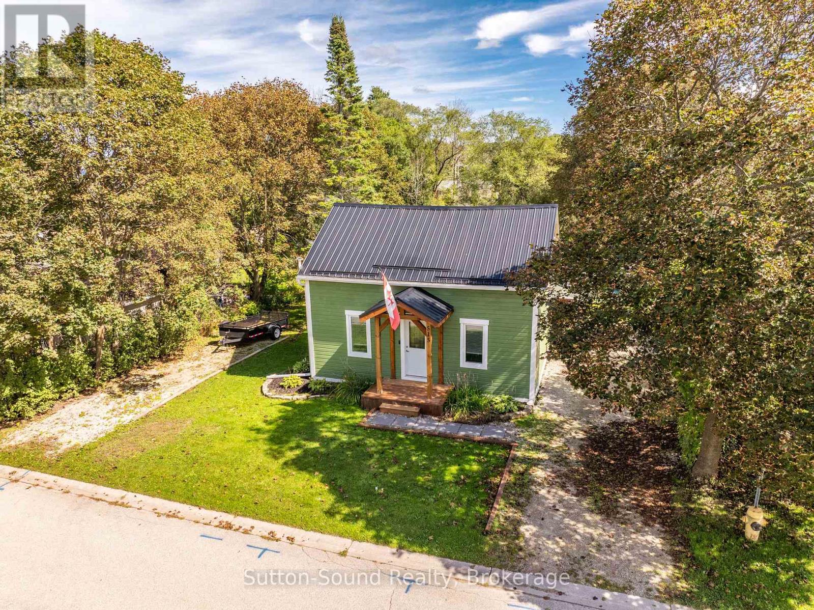 515 Tyson Street, South Bruce Peninsula, Ontario N0H 2T0 - Photo 3 - X13822404