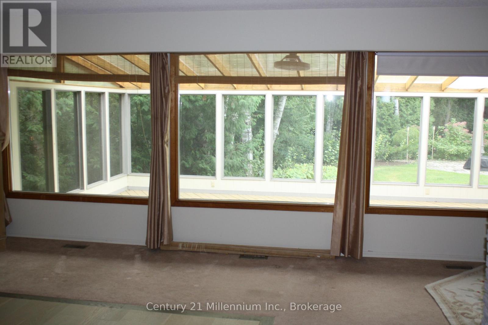361 Tyendinaga Drive N, Saugeen Shores, Ontario N0H 2L0 - Photo 4 - X13823236