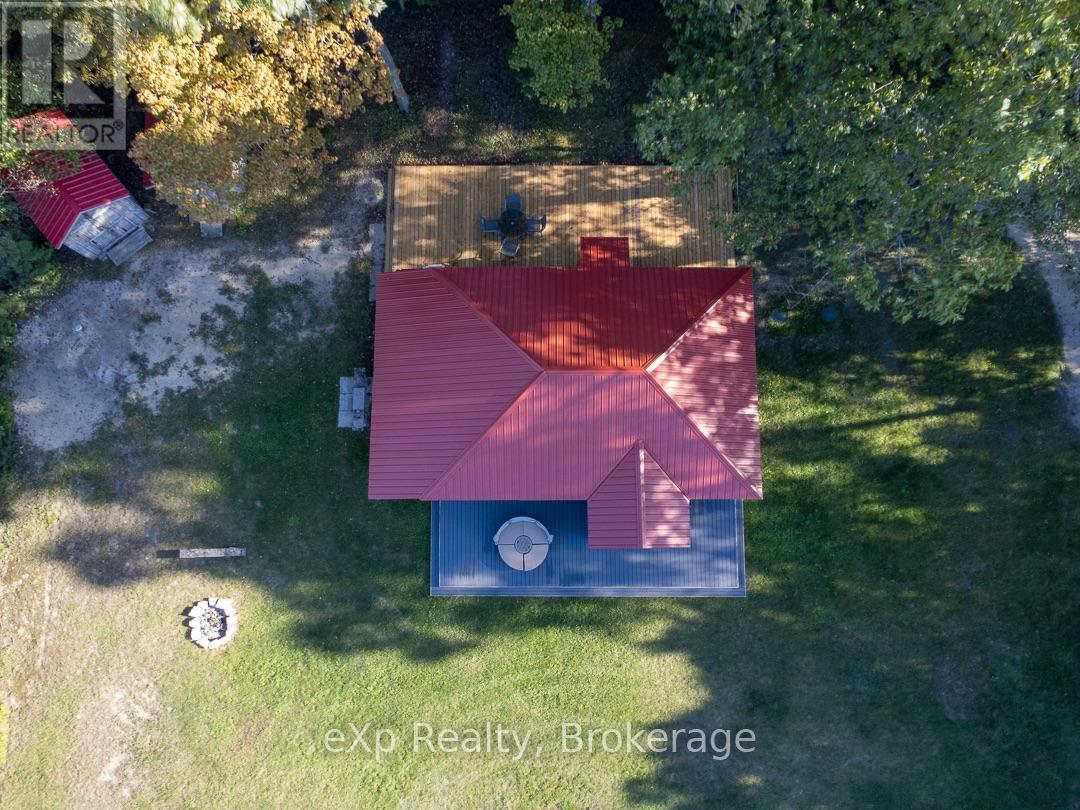 426 Huron Road, South Bruce Peninsula, Ontario N0H 2T0 - Photo 2 - X13833258