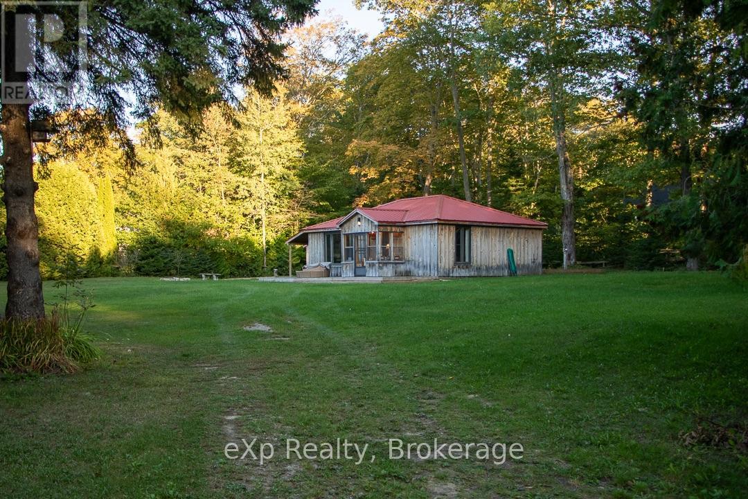 426 Huron Road, South Bruce Peninsula, Ontario N0H 2T0 - Photo 3 - X13833258