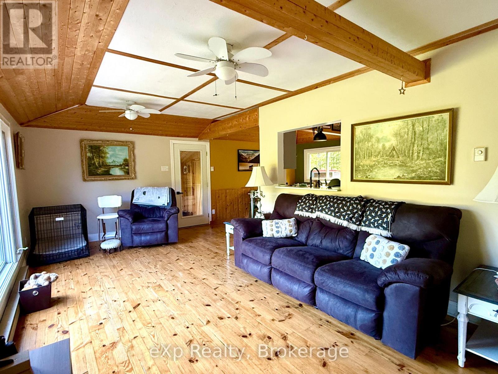 426 Huron Road, South Bruce Peninsula, Ontario N0H 2T0 - Photo 9 - X13833258