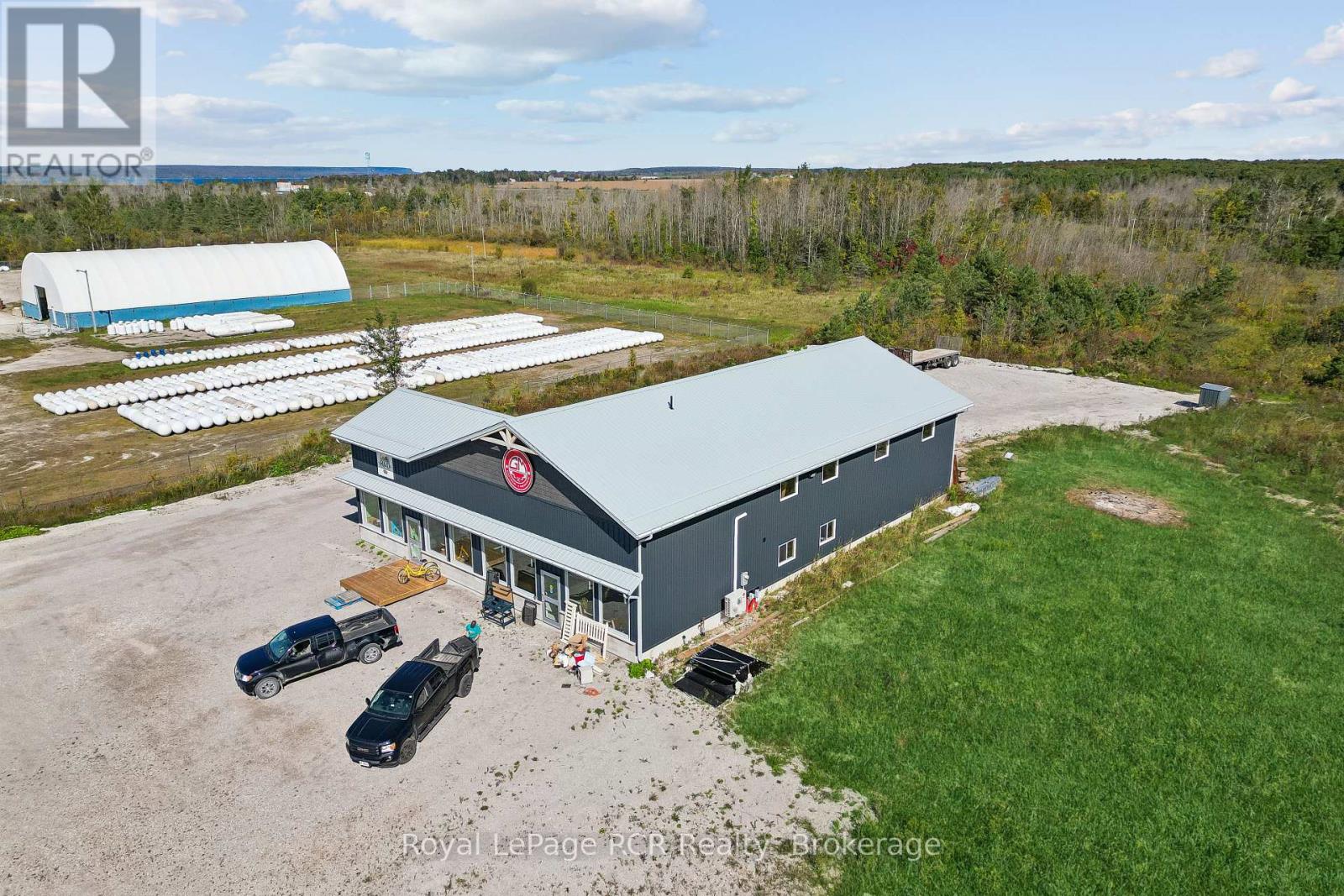 10075 Hwy 6, Georgian Bluffs, Ontario N0H 2T0 - Photo 4 - X13842906