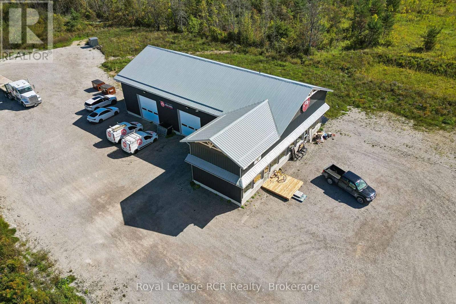10075 Hwy 6, Georgian Bluffs, Ontario N0H 2T0 - Photo 6 - X13842906