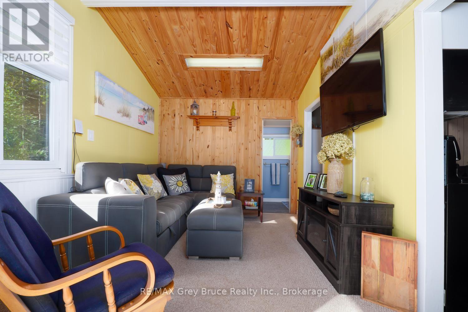 1326 Second Avenue S, Native Leased Lands, Ontario N0H 2G0 - Photo 8 - X13846082