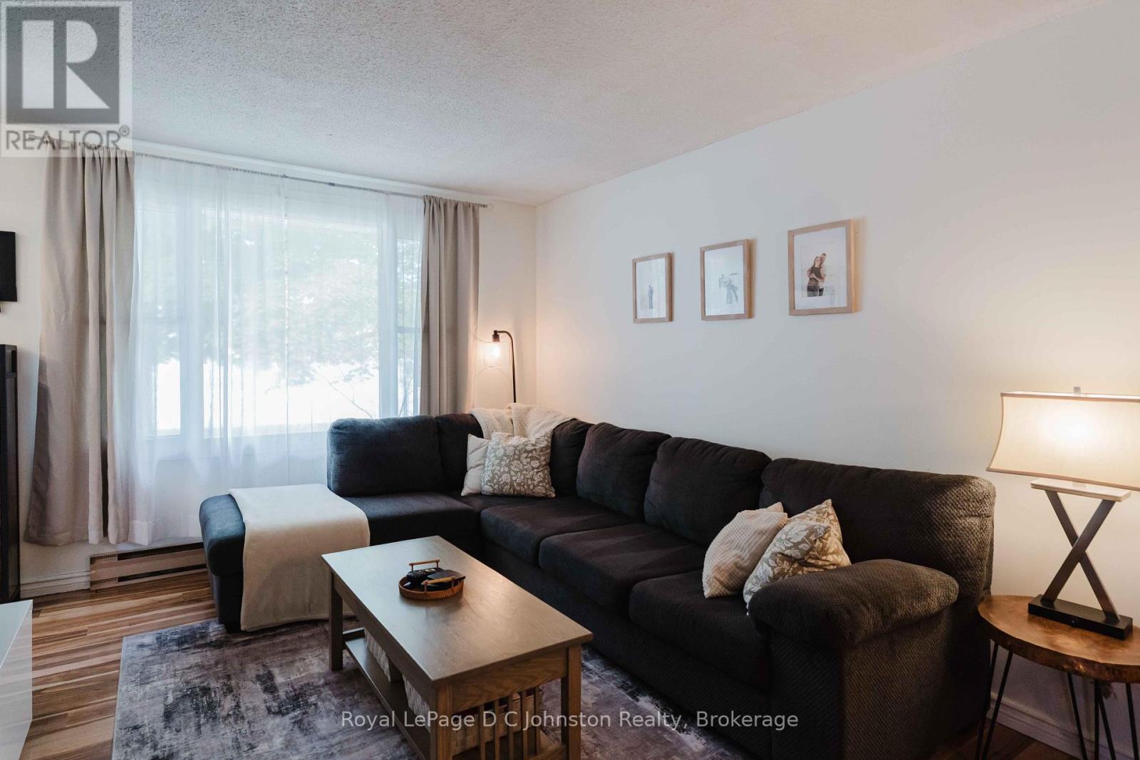 761 Arlington Street, Saugeen Shores, Ontario N0H 2C4 - Photo 4 - X13850056