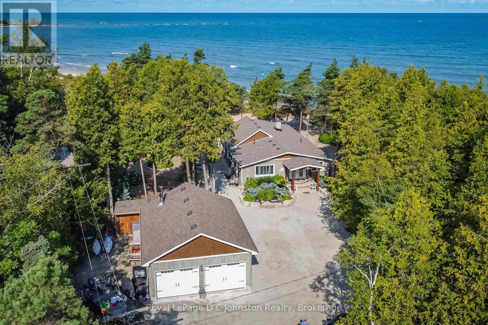 103 Saugeen Beach Road, Saugeen Shores, Ontario N0H 2C5 - Photo 1 - X13850150