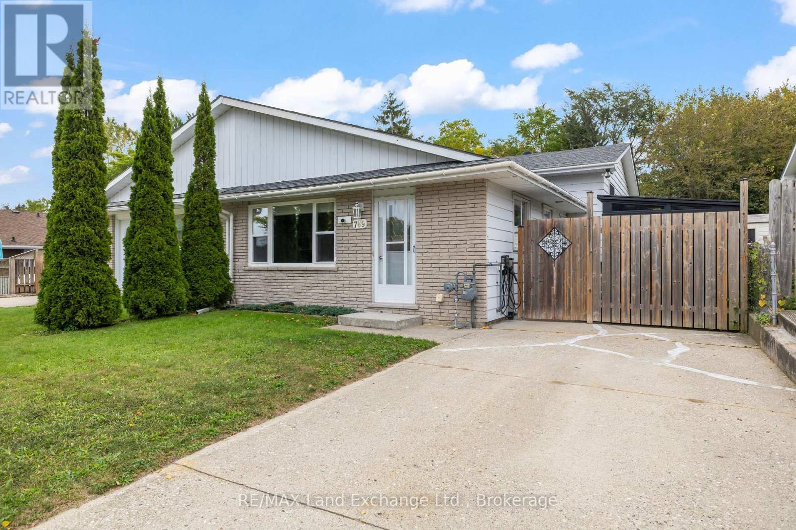 789 Eastwood Drive, Saugeen Shores, Ontario N0H 2C4 - Photo 1 - X13850286