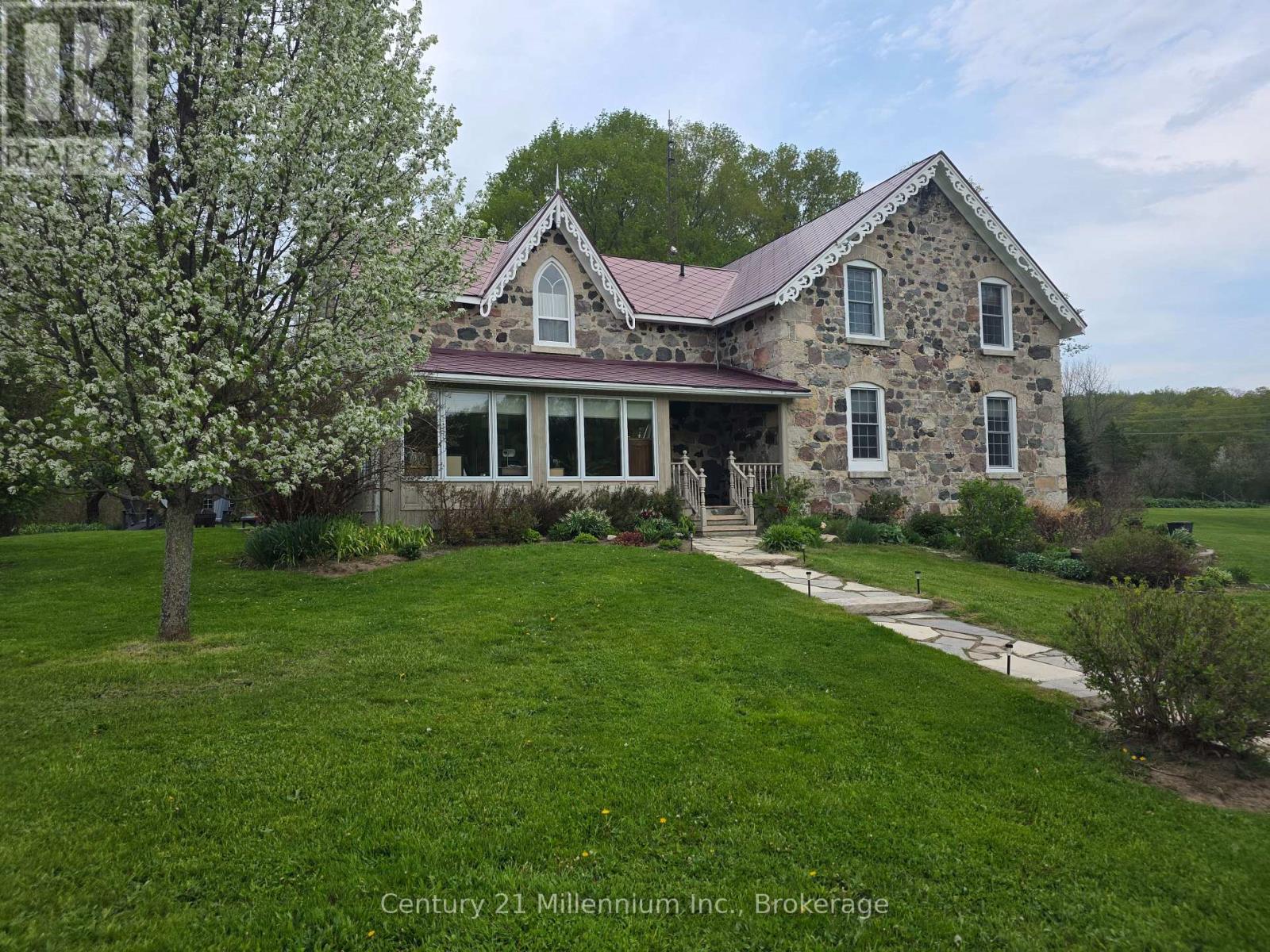 395 Elsinore Road N, South Bruce Peninsula, Ontario N0H 1A0 - Photo 4 - X13850852