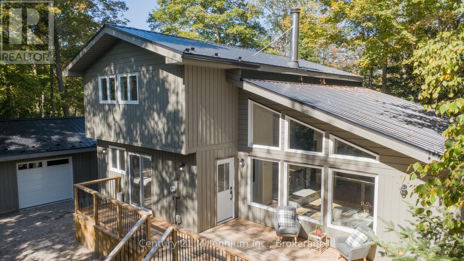 40 Rolling Hills Drive, South Bruce Peninsula, Ontario N0H 2T0 - Photo 3 - X13854418