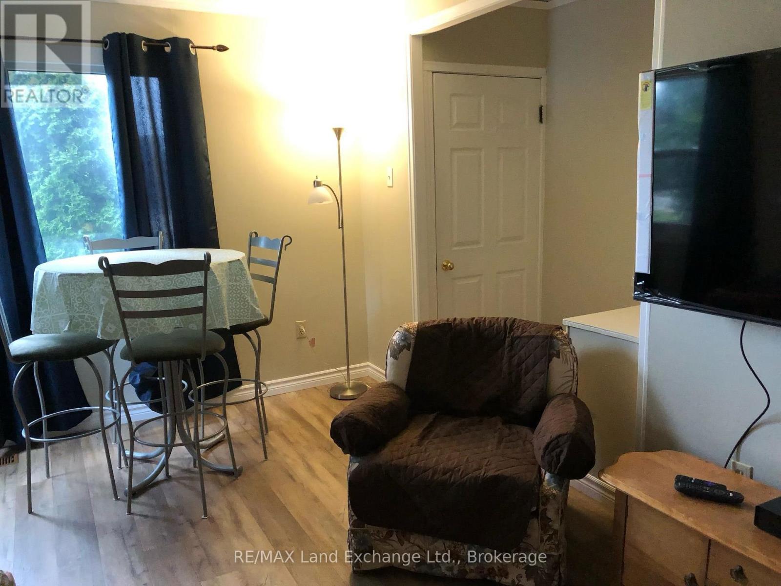 771 Goderich Street, Saugeen Shores, Ontario N0H 2C0 - Photo 6 - X14081552