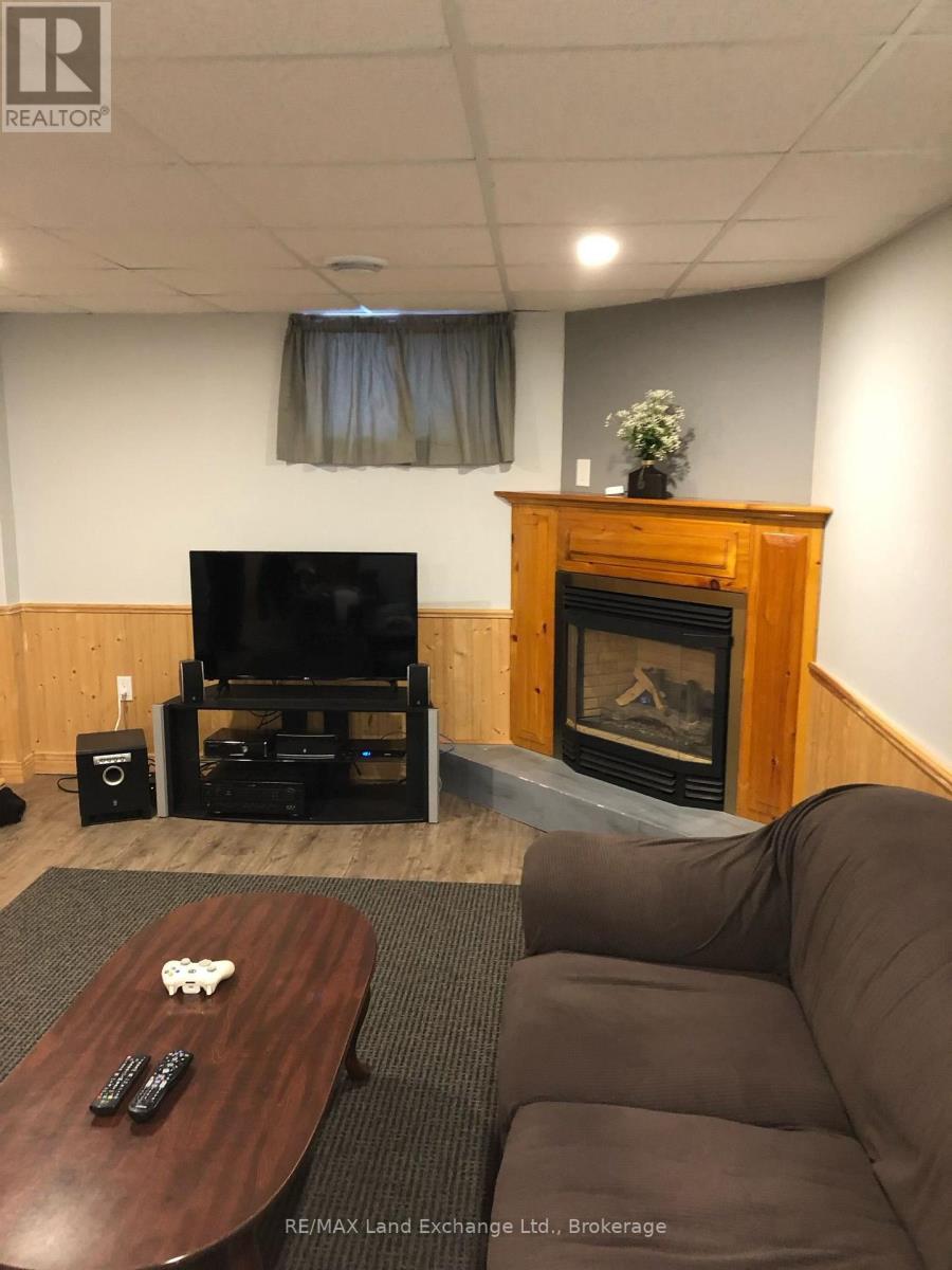614 River Street, Saugeen Shores, Ontario N0H 2C4 - Photo 8 - X14081832