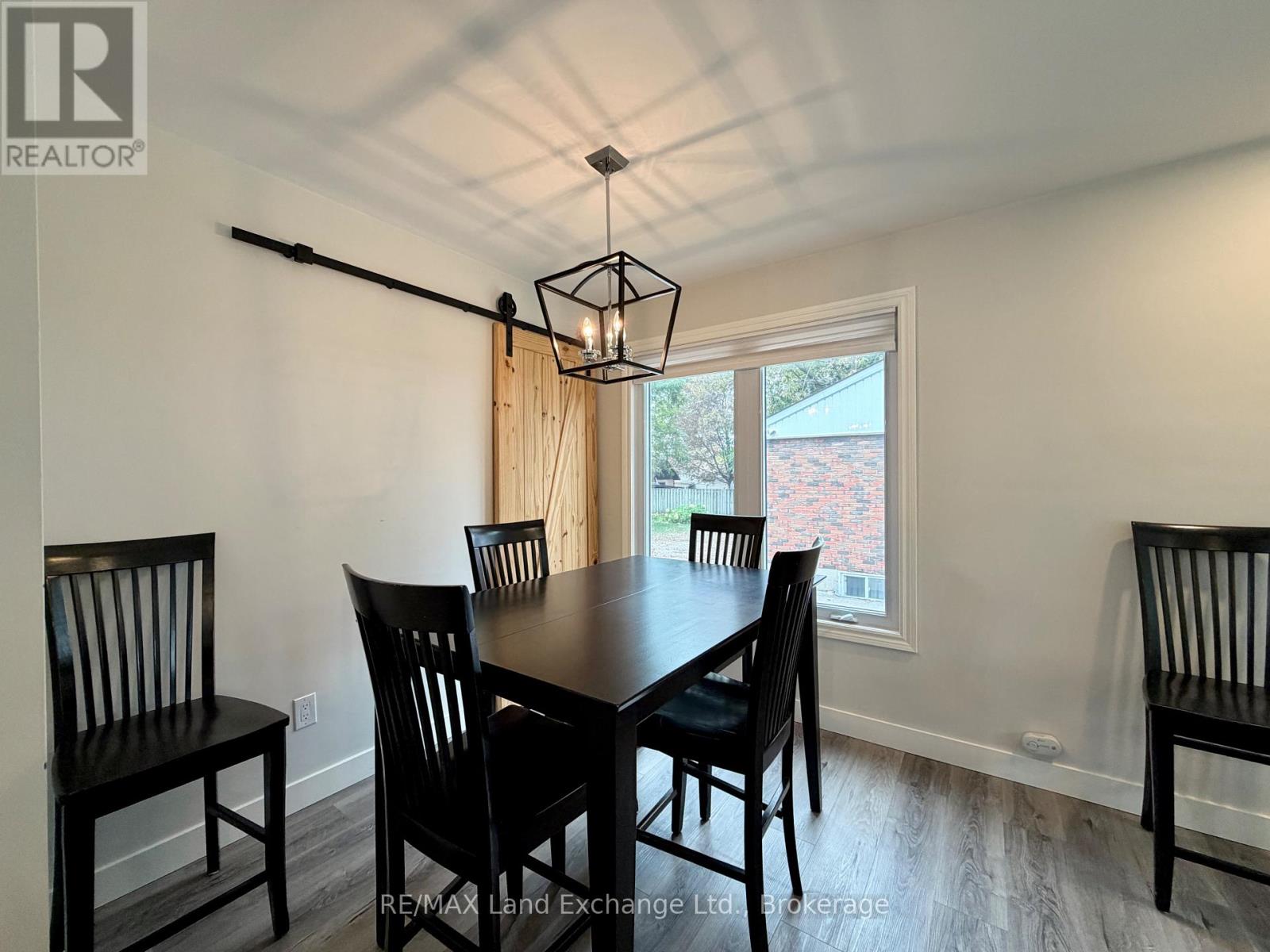 622 River Street, Saugeen Shores, Ontario N0H 2C3 - Photo 5 - X14082668
