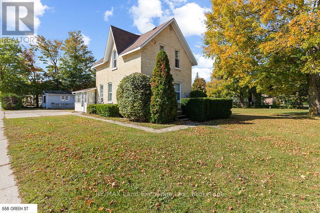 558 Green Street, Saugeen Shores, Ontario N0H 2C1 - Photo 1 - X14082762
