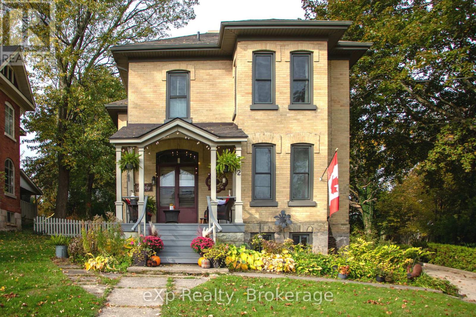 352 BERFORD STREET, South Bruce Peninsula, Ontario
