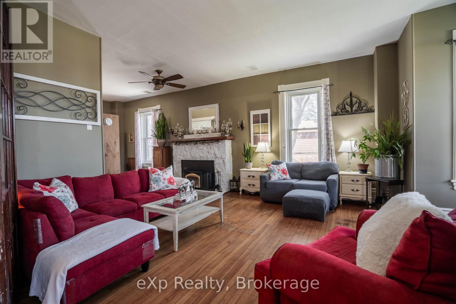 352 Berford Street, South Bruce Peninsula, Ontario N0H 2T0 - Photo 5 - X14085826