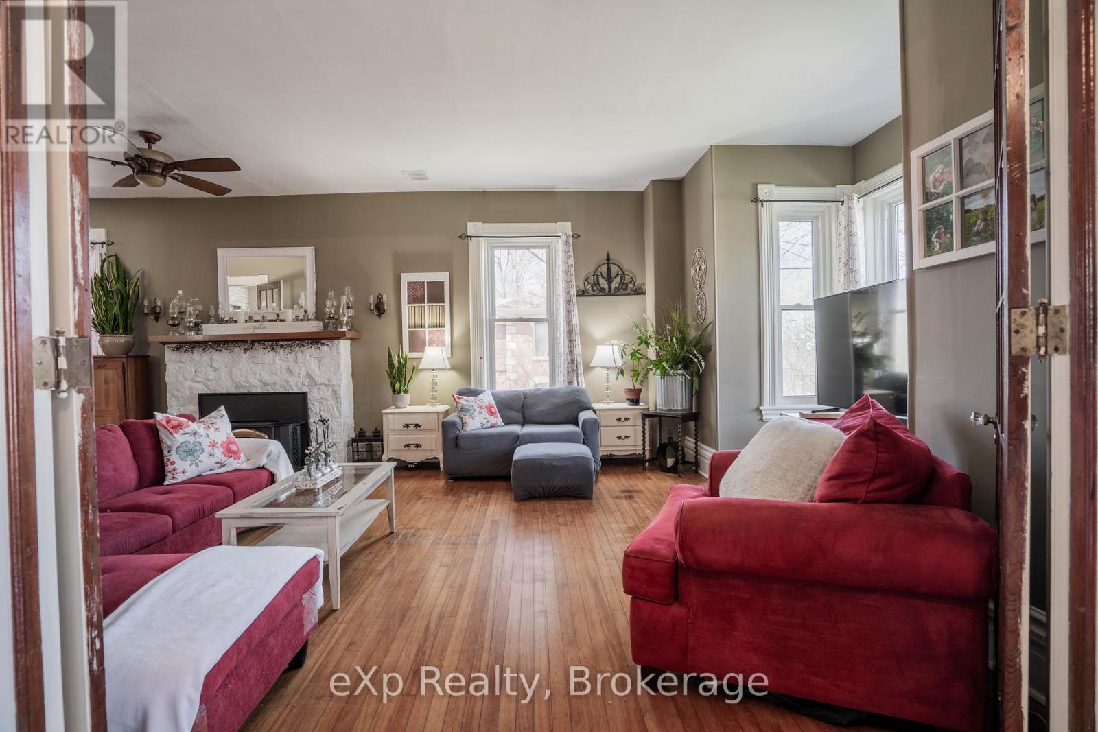 352 Berford Street, South Bruce Peninsula, Ontario N0H 2T0 - Photo 6 - X14085826