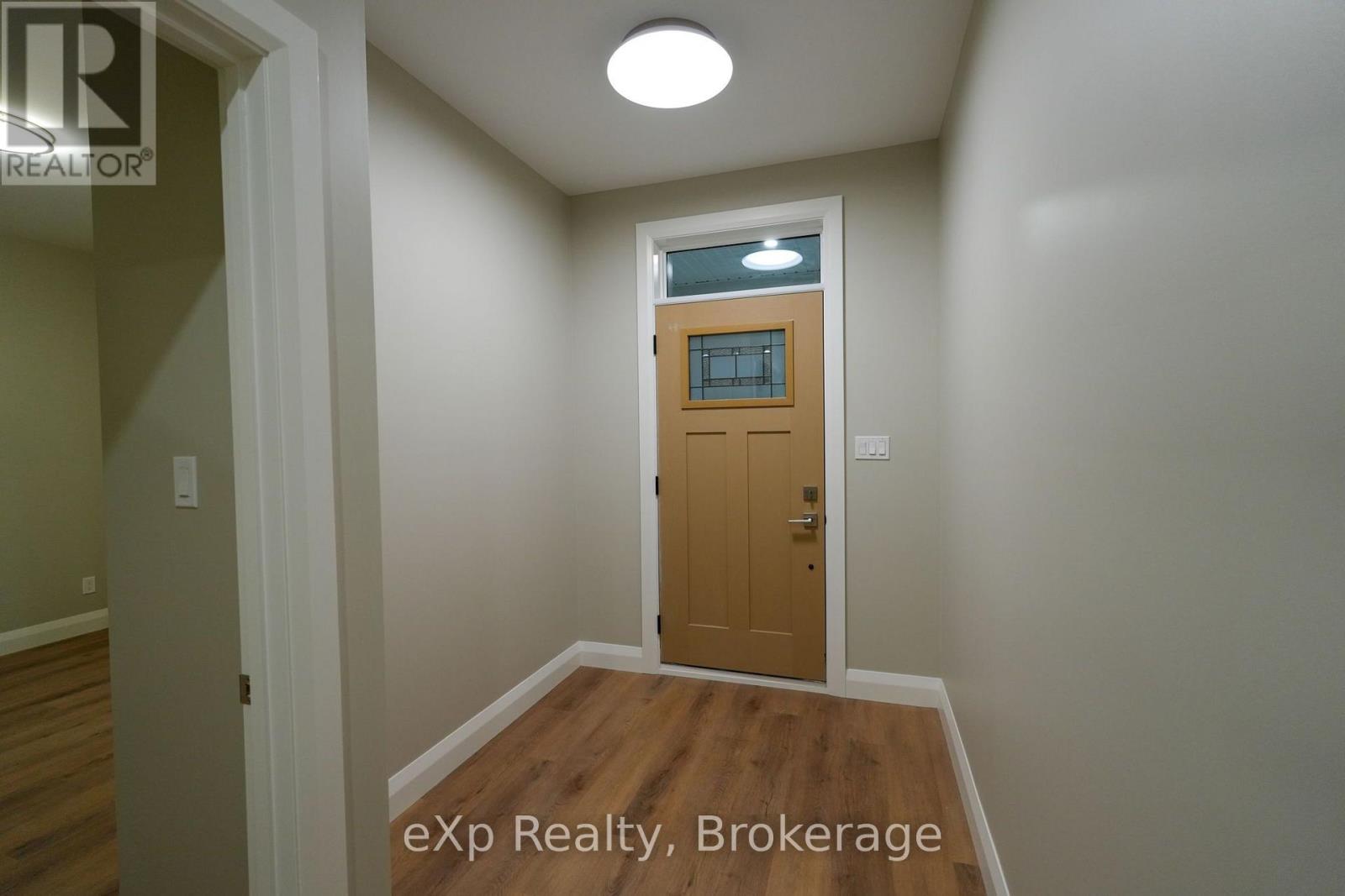 127 Kovac Lane, Saugeen Shores, Ontario N0H 2L0 - Photo 2 - X14087124
