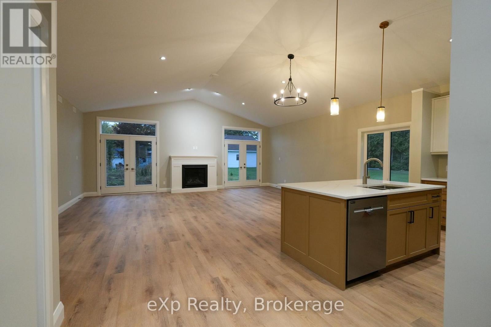 127 Kovac Lane, Saugeen Shores, Ontario N0H 2L0 - Photo 6 - X14087124