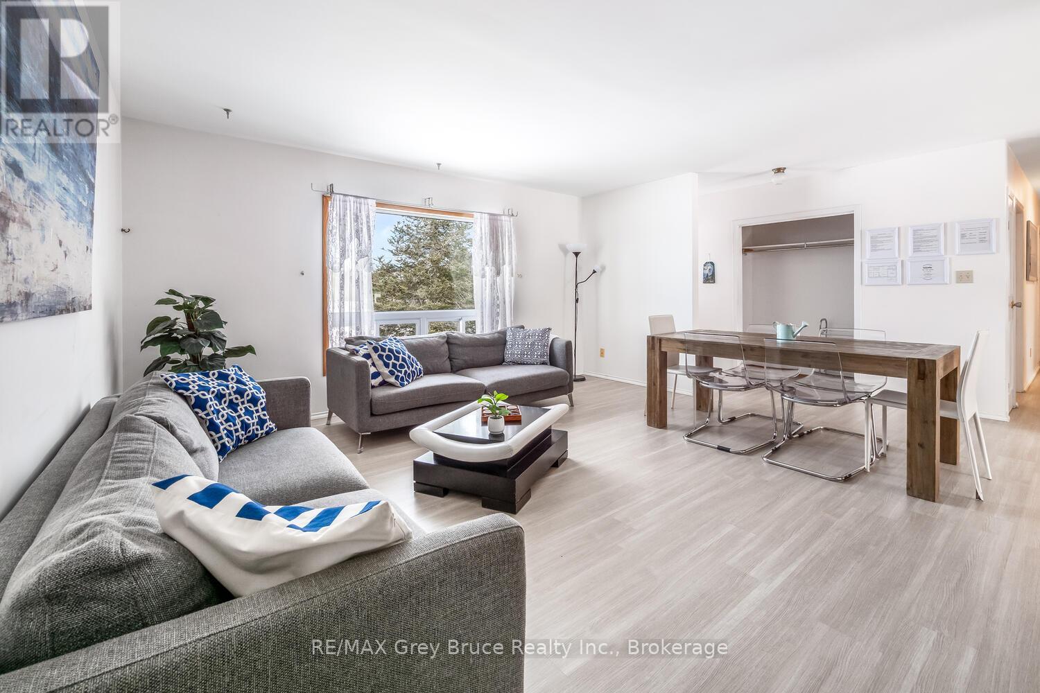 26 Maple Golf Crescent, Northern Bruce Peninsula, Ontario N0H 2R0 - Photo 8 - X14098192