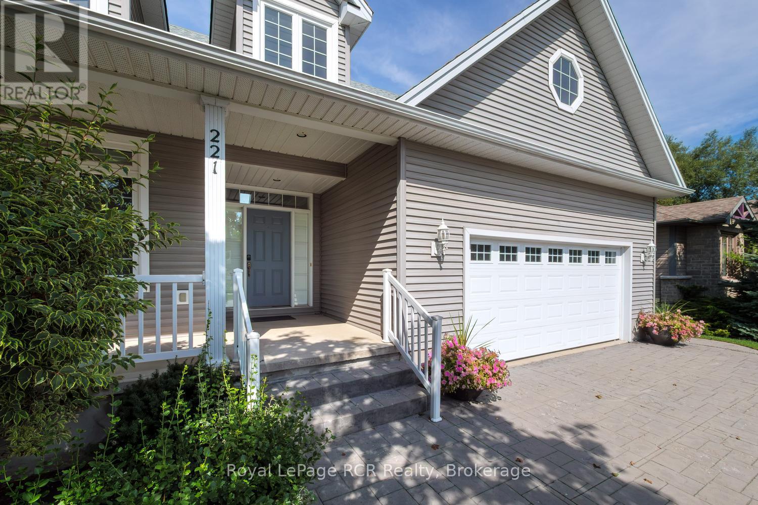 221 Emerald Dr Drive, Saugeen Shores, Ontario N0H 2L0 - Photo 3 - X14101698