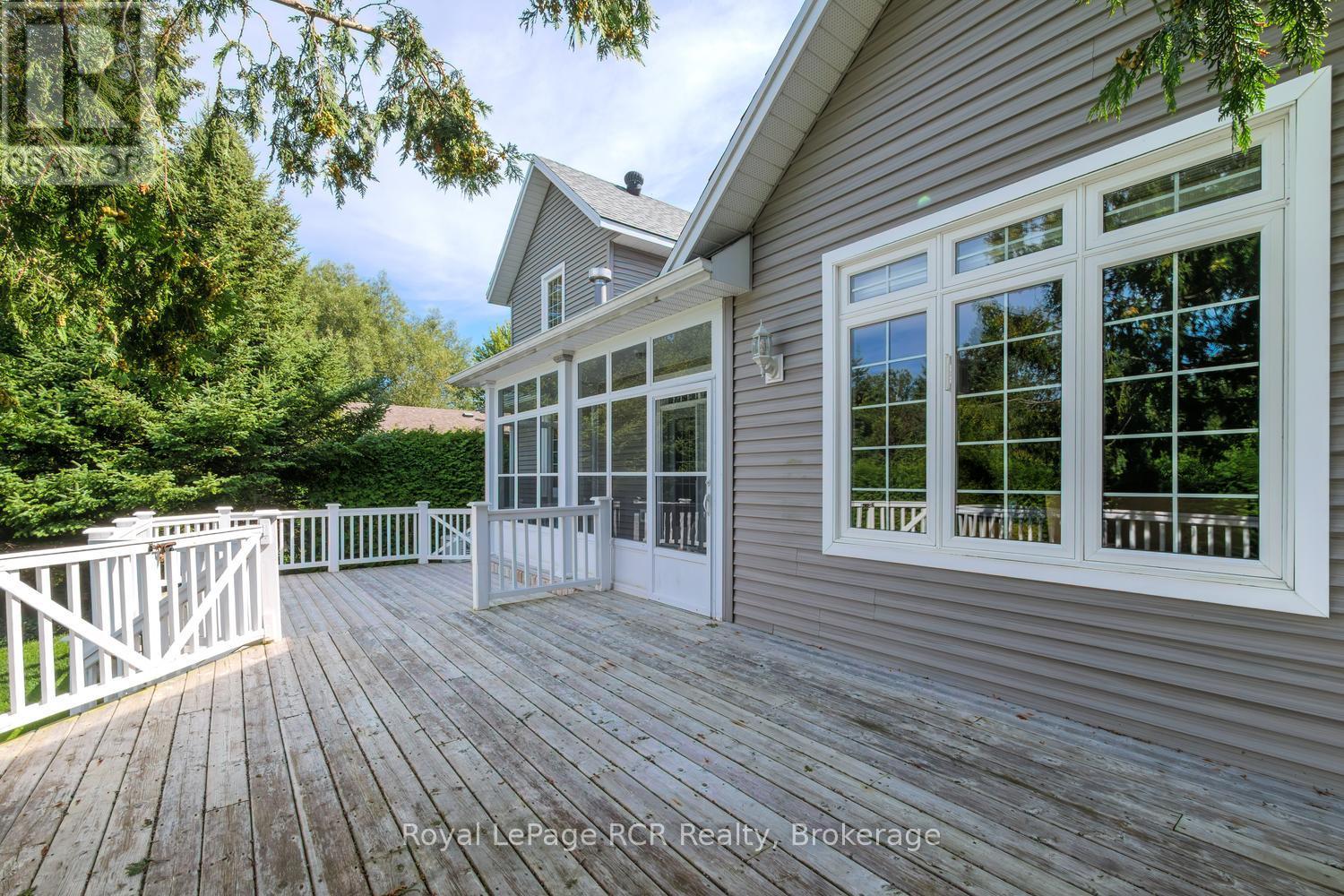 221 Emerald Dr Drive, Saugeen Shores, Ontario N0H 2L0 - Photo 5 - X14101698