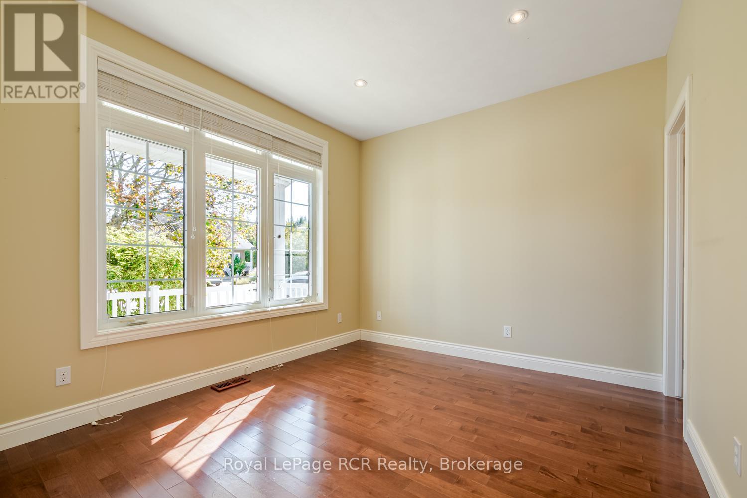 221 Emerald Dr Drive, Saugeen Shores, Ontario N0H 2L0 - Photo 9 - X14101698