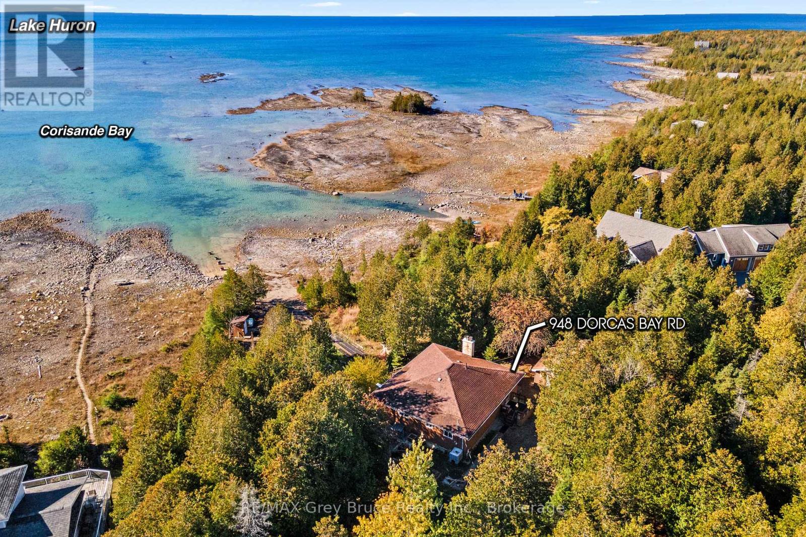 948 DORCAS BAY ROAD, Northern Bruce Peninsula, Ontario