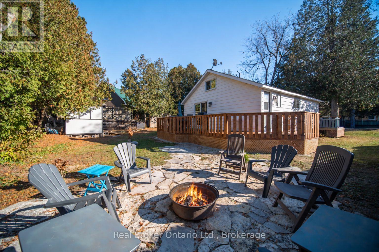 7 Hamilton Place, South Bruce Peninsula, Ontario N0H 2G0 - Photo 5 - X14118912