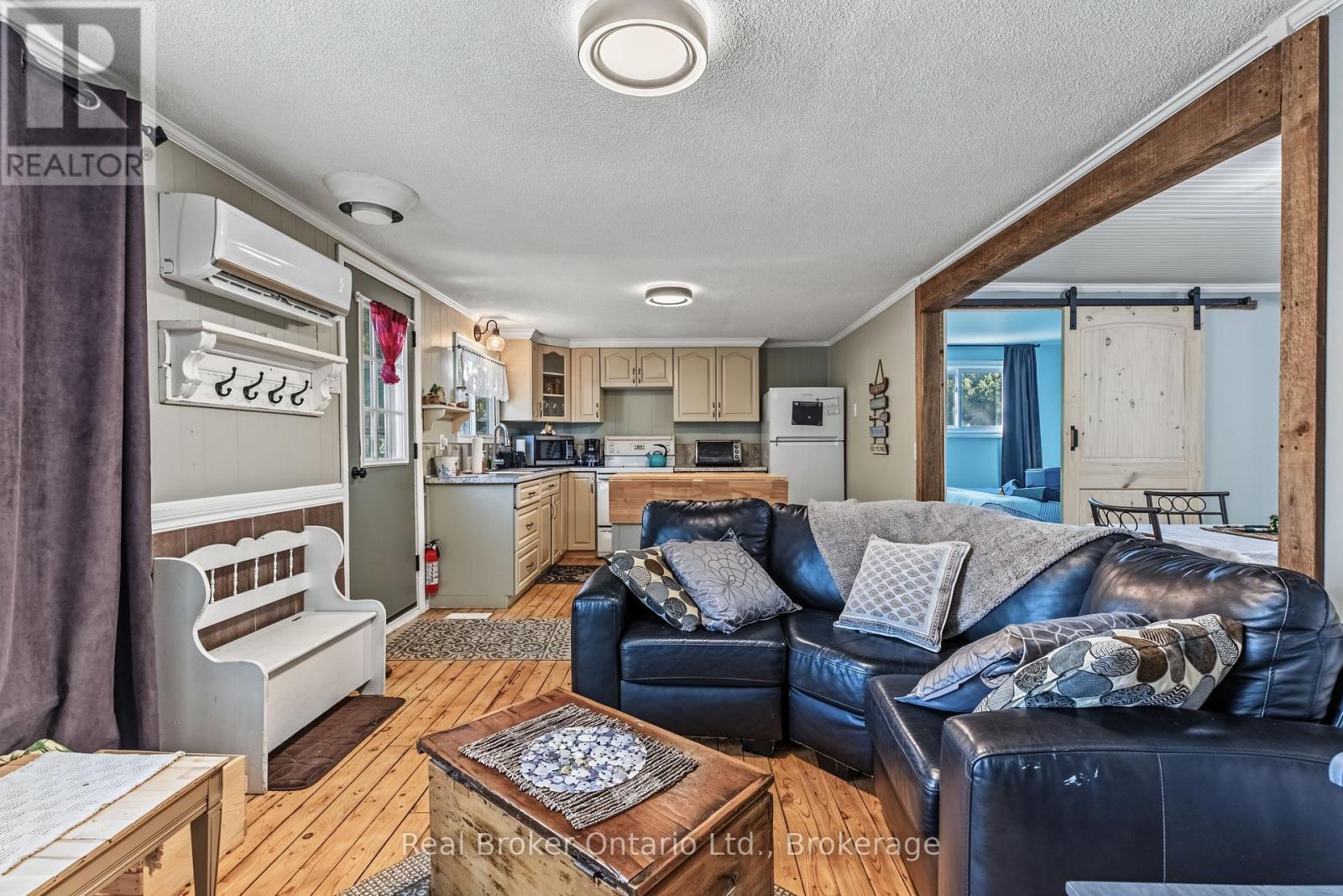 7 Hamilton Place, South Bruce Peninsula, Ontario N0H 2G0 - Photo 8 - X14118912