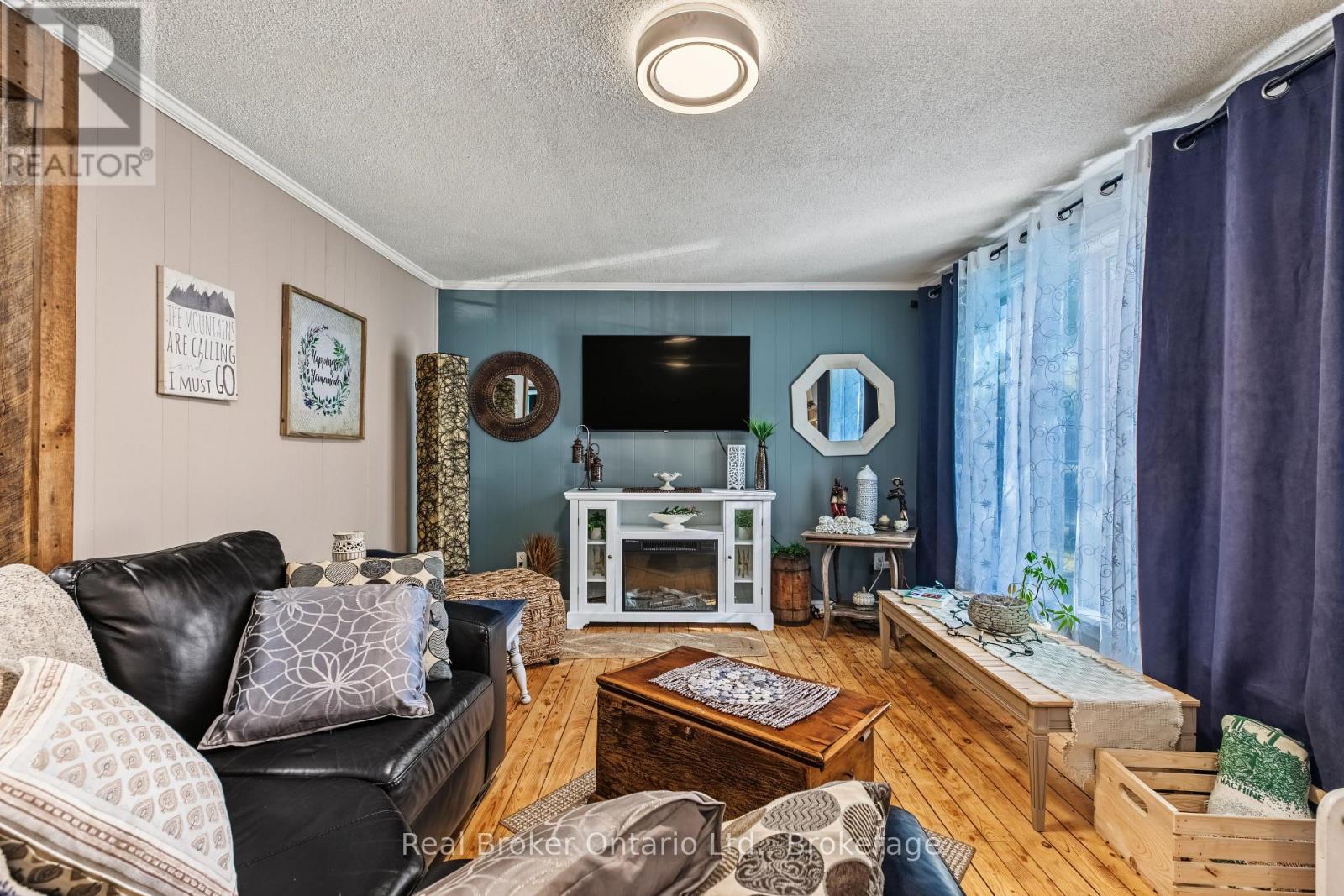 7 Hamilton Place, South Bruce Peninsula, Ontario N0H 2G0 - Photo 9 - X14118912